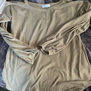 Women’s shirt. Sz 2xl